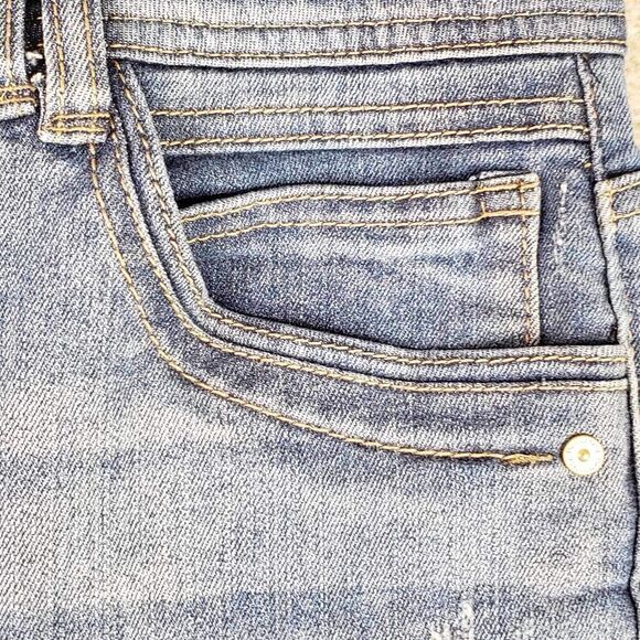 Democracy Jeans Women’s Size 10 Light Wash "Ab" Technology Denim Skinny - Picture 5 of 11